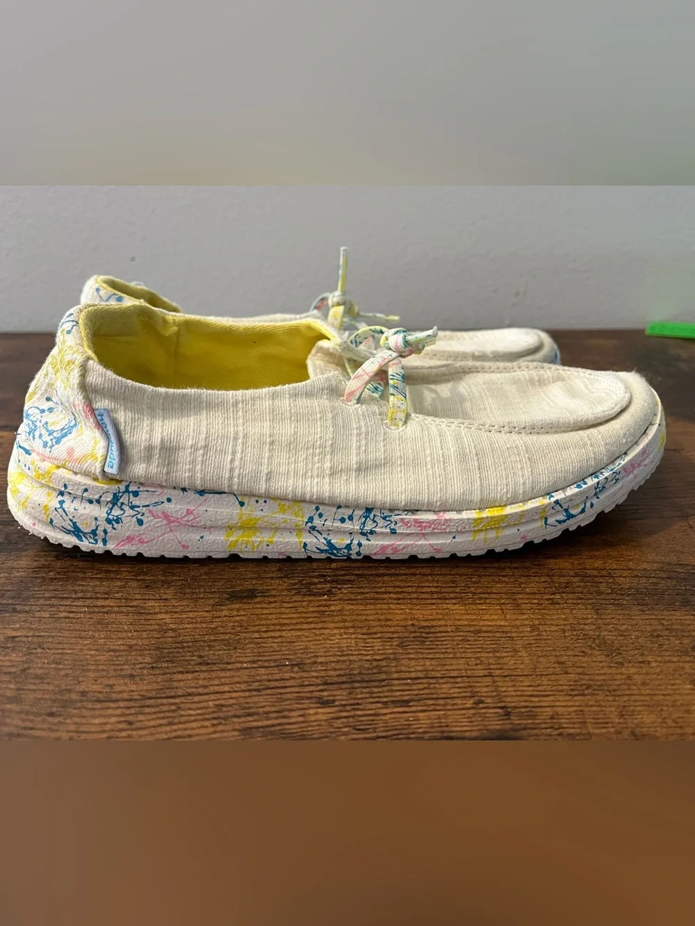 Hey Dude Kids Cream Canvas Sugar Vibe Shoes Size 2